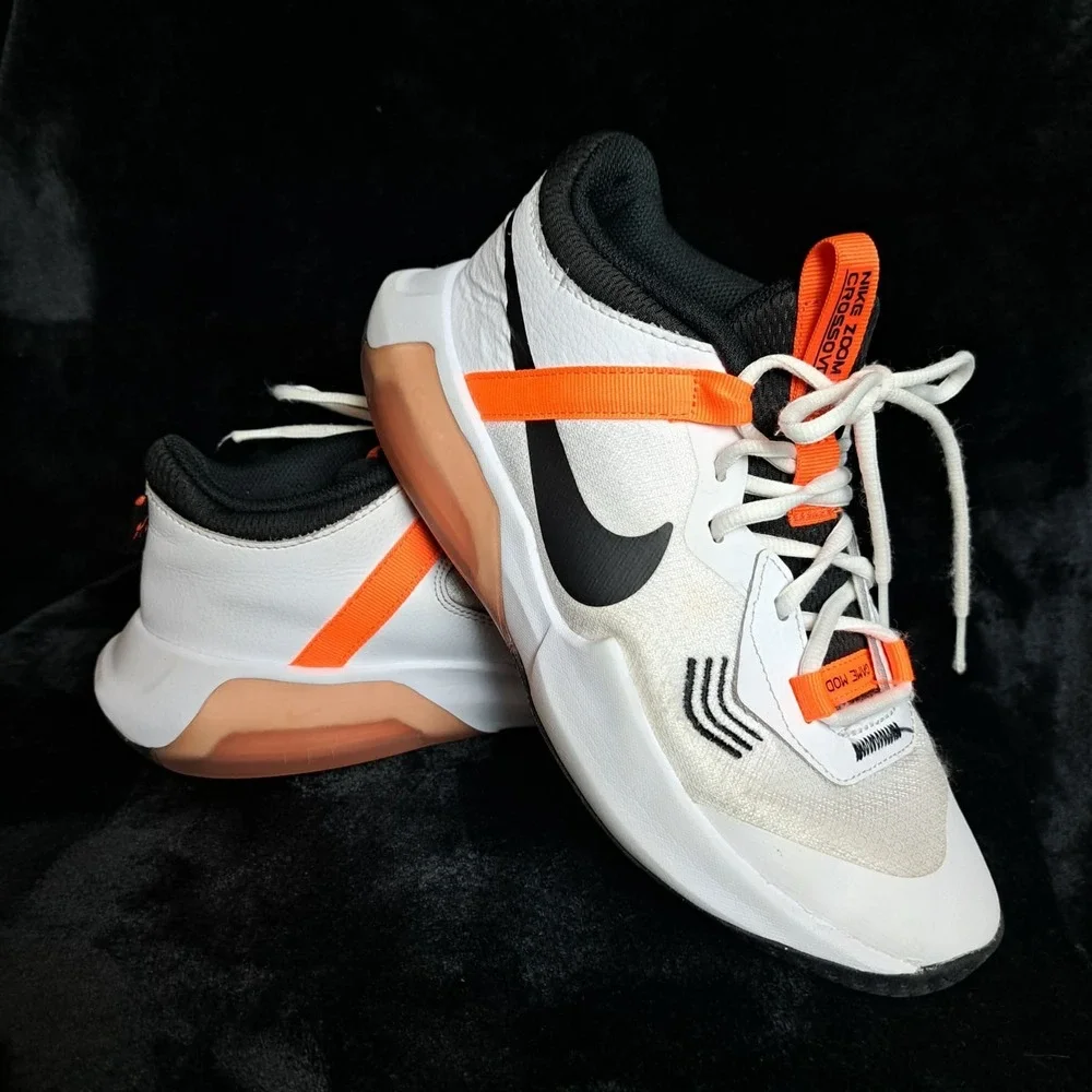 Nike Air Zoom Crossover GS Basketball Shoes White/Black/Orange Youth 6.5
